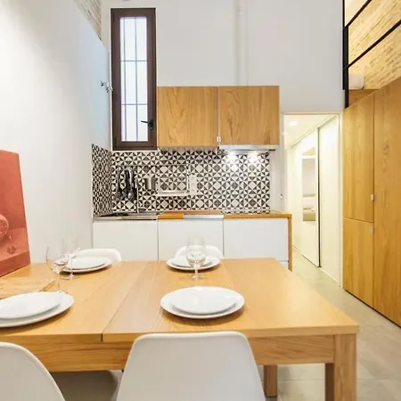 ¡tu Hogar Con Alma En Sevilla!